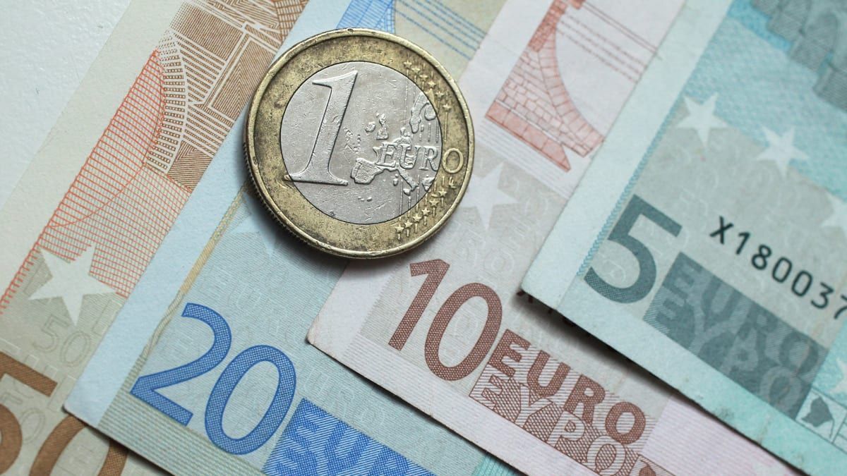 EURUSD Volatility Expected to Increase As ECB's Decision Looms