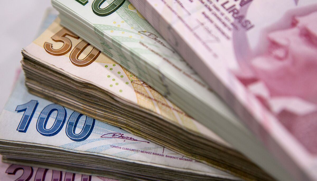 Euro vs Turkish Lira: A Tale of Turbulence and Opportunity